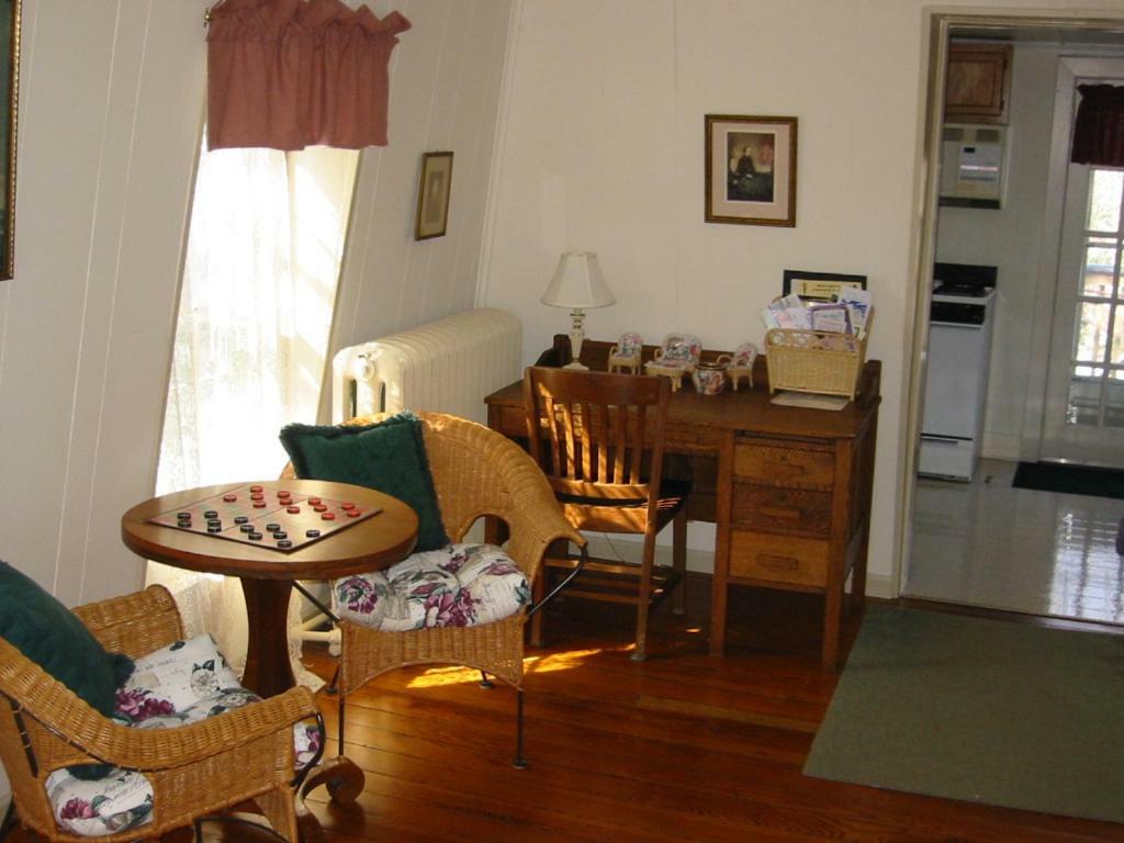 Thomas Webster House Hotel Cape May Bagian luar foto